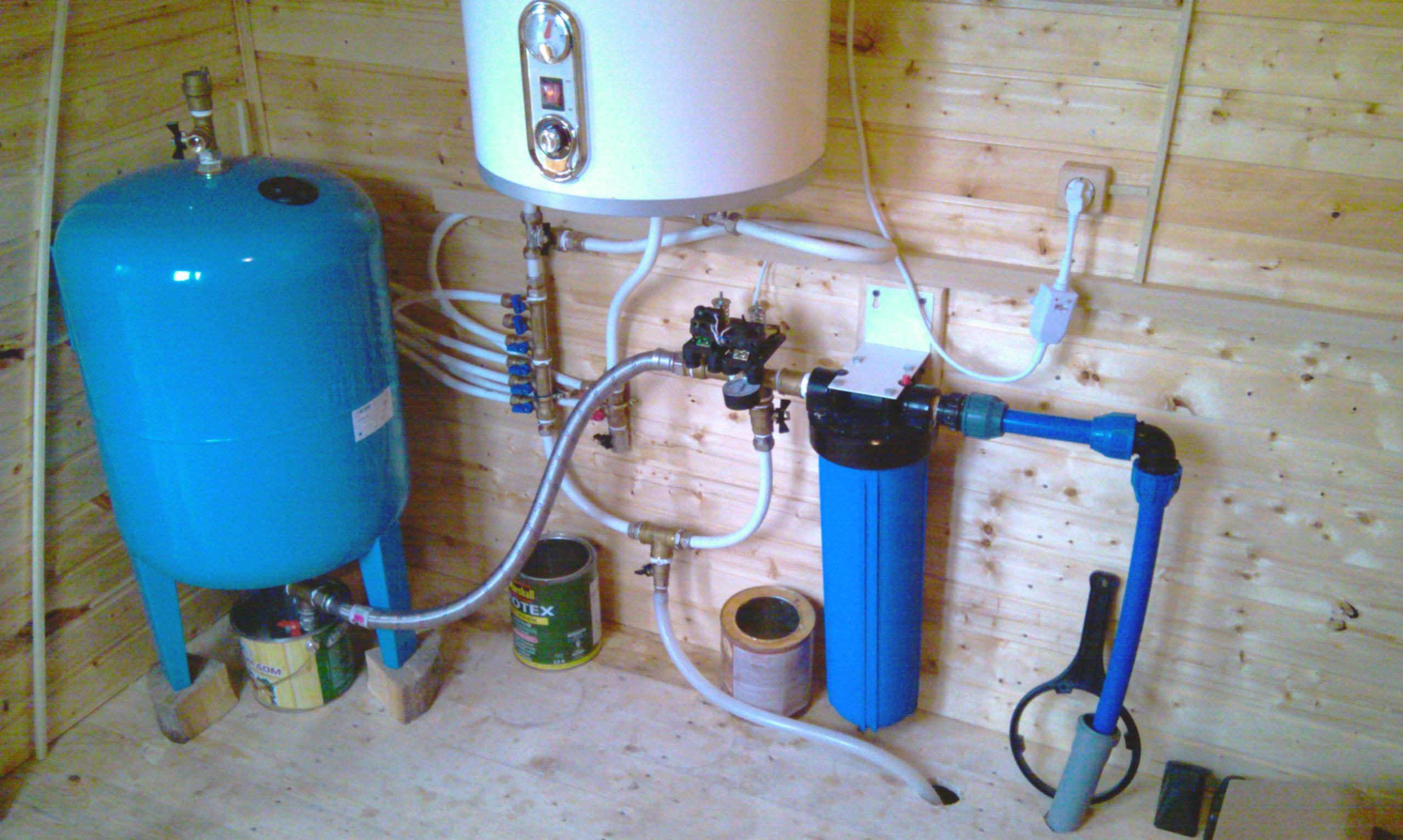 Как увеличить давление воды в частном доме из скважины с гидроаккумулятором