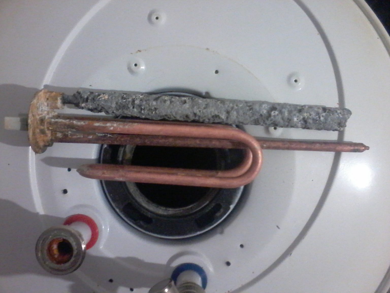 Замена магниевого анода в водонагревателе